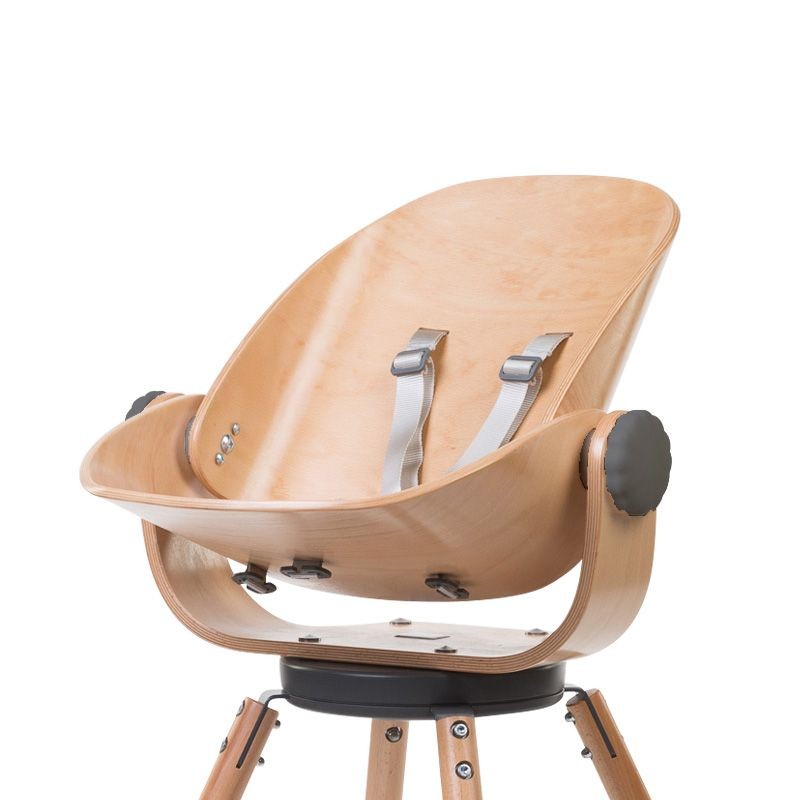 Chaise d'enfant fleur en rotin de Childhome