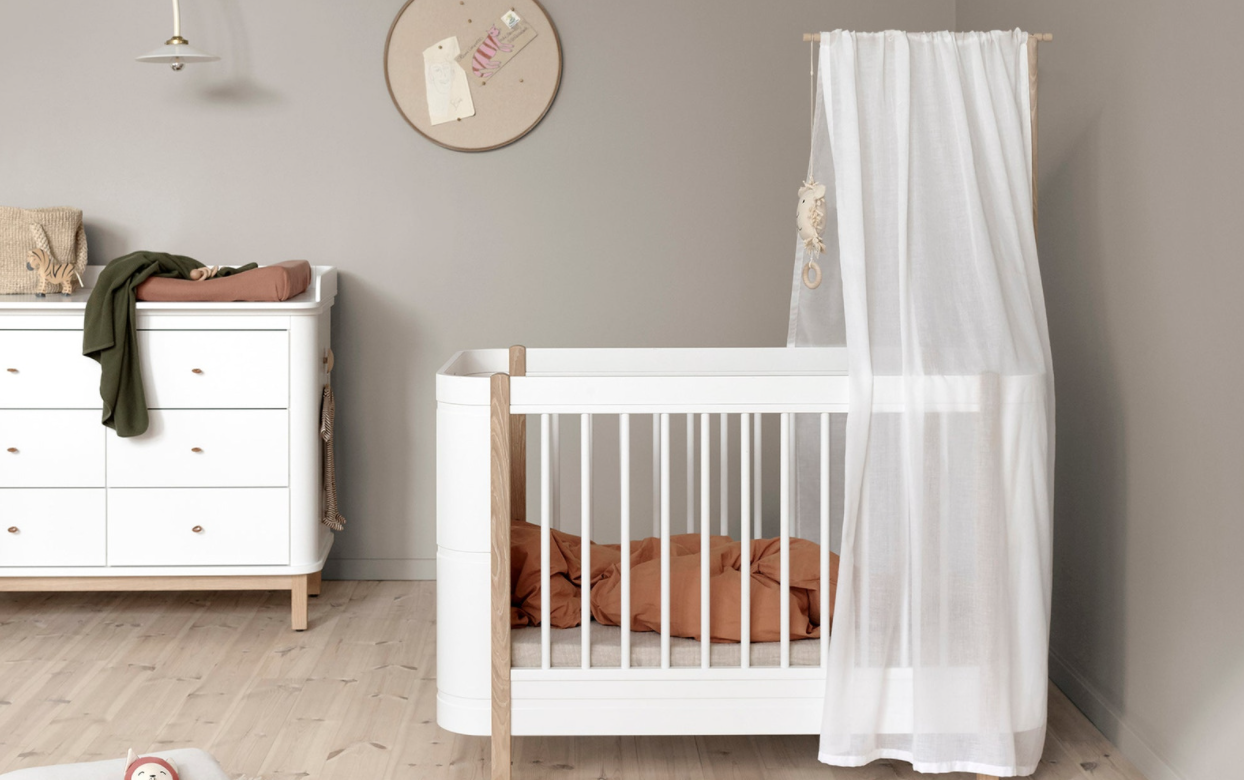 Factory Direct trois niveaux de prix lit bébé en bois réglable